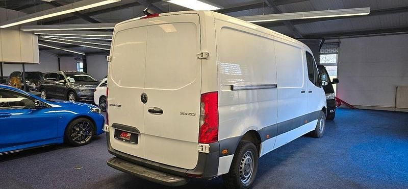 Gebraucht Mercedes Sprinter 143 PS (105 kW) 2018 Weiß Van