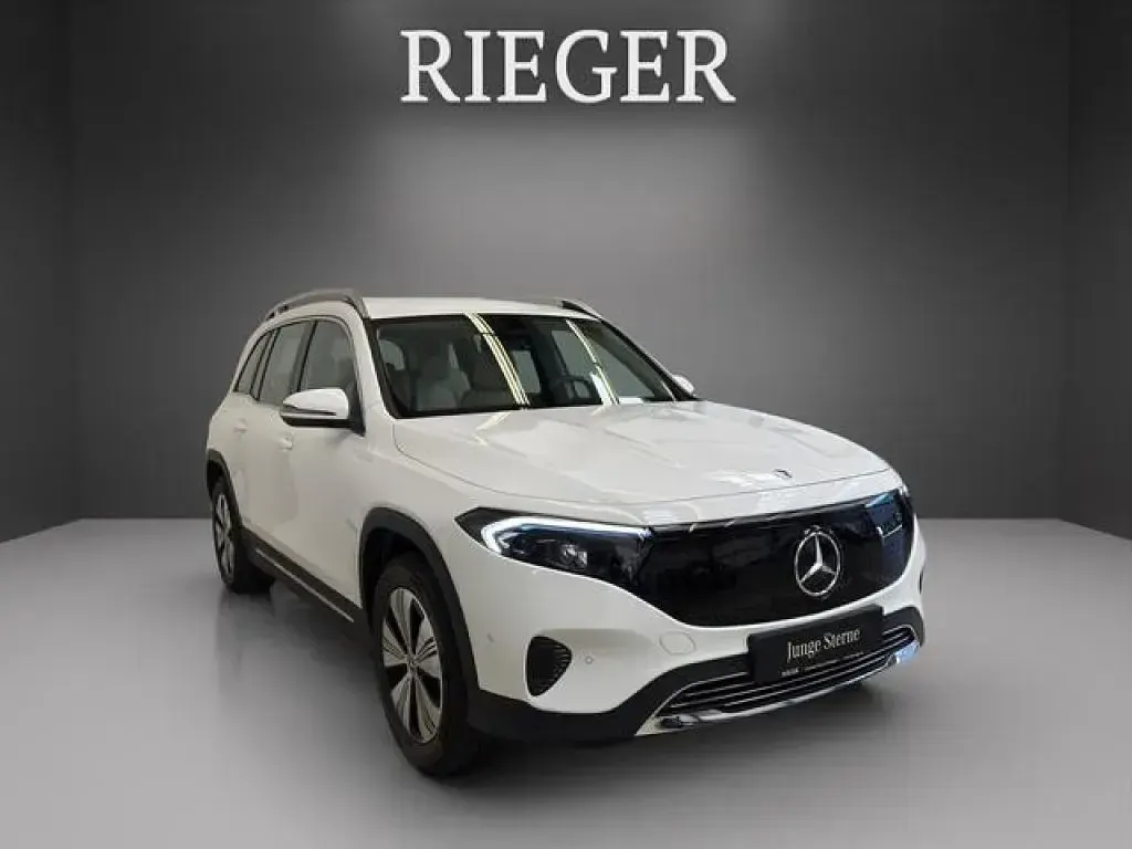 Gebraucht Mercedes EQB300 Progressive 167 kW (228 PS) 2025 Weiß SUV
