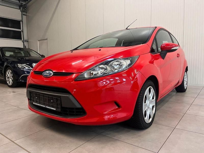 Gebraucht Ford Fiesta Trend 82 PS (60 kW) 2008 Rot Kleinwagen
