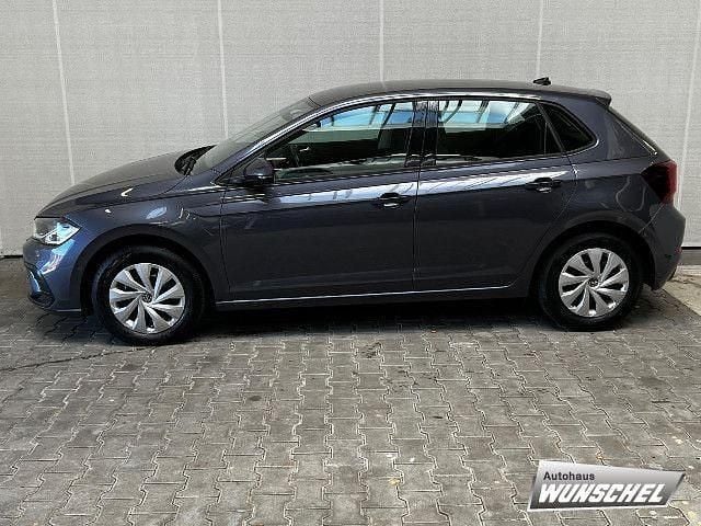 Usata VW Polo IQ Drive 95 CV (69 kW) 2023 Grigio Berlina
