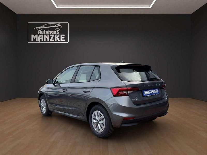Neu Skoda Fabia Selection 116 PS (85 kW) 2025 Graphitegrau metallic Kleinwagen