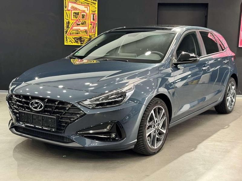 Blau Gebraucht 2021 Hyundai i30 Edition 30+ Limousine | 19.450 € (Fairer Preis) - Bild 1/4