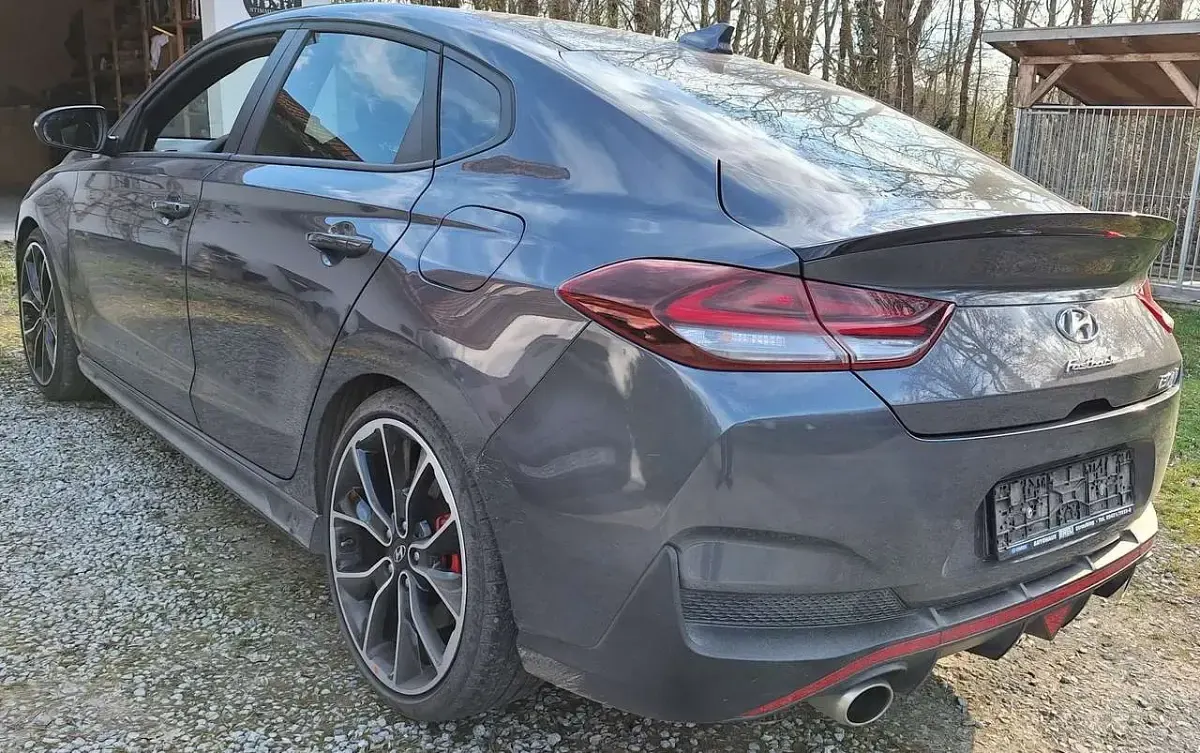 Gebraucht Hyundai i30 275 PS (202 kW) 2019 Grau Limousine