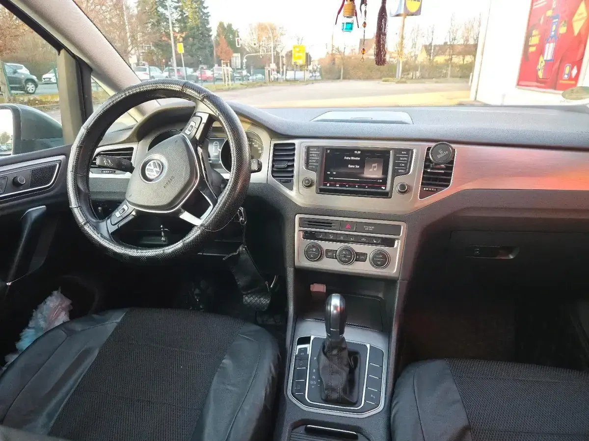 Gebraucht VW Golf VII 110 PS (80 kW) 2015 Grau Limousine