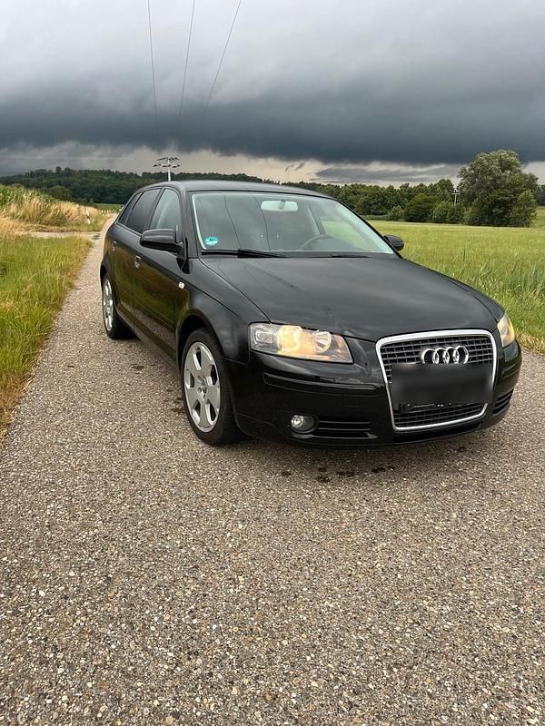 Schwarz Gebraucht 2007 Audi A3 Sportback S-Line Kombi | 4.500 € (Fairer Preis) - Bild 1/4