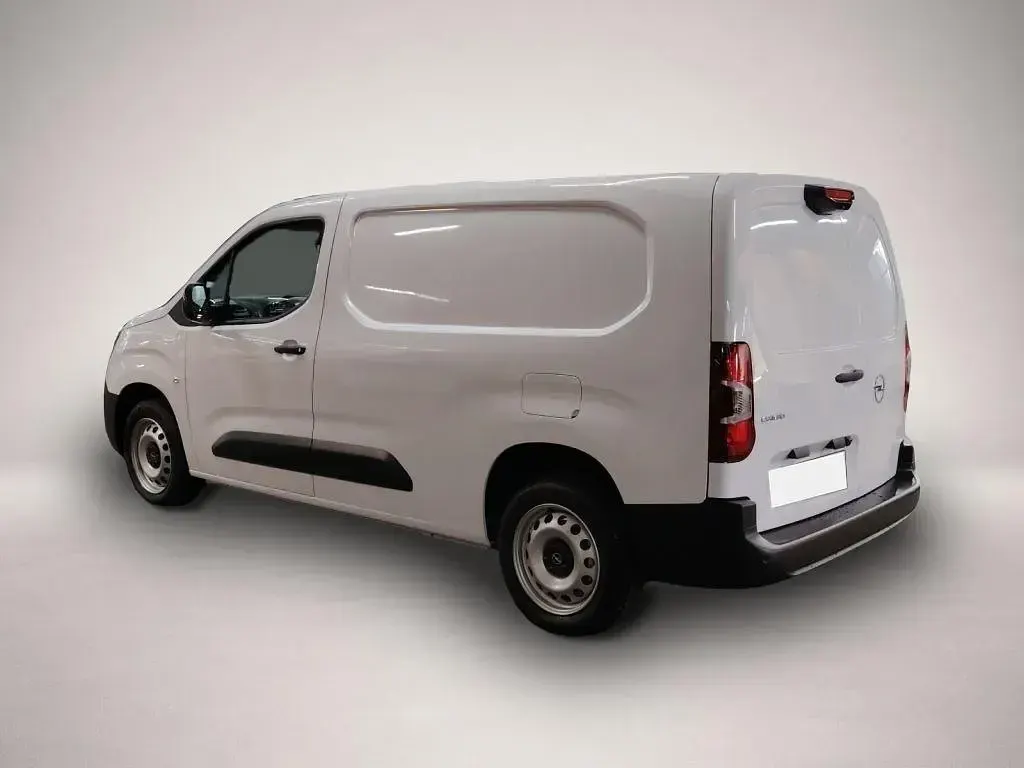 Neu Opel Combo 131 PS (96 kW) 2026 Manufacturer Van / Kleinbus