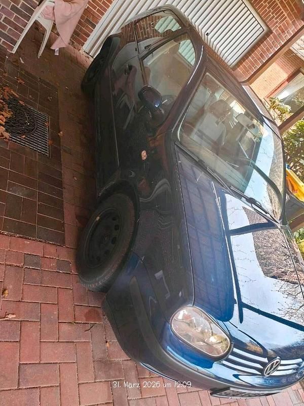 Gebraucht VW Golf IV Basis 75 PS (55 kW) 2001 Blau Kleinwagen