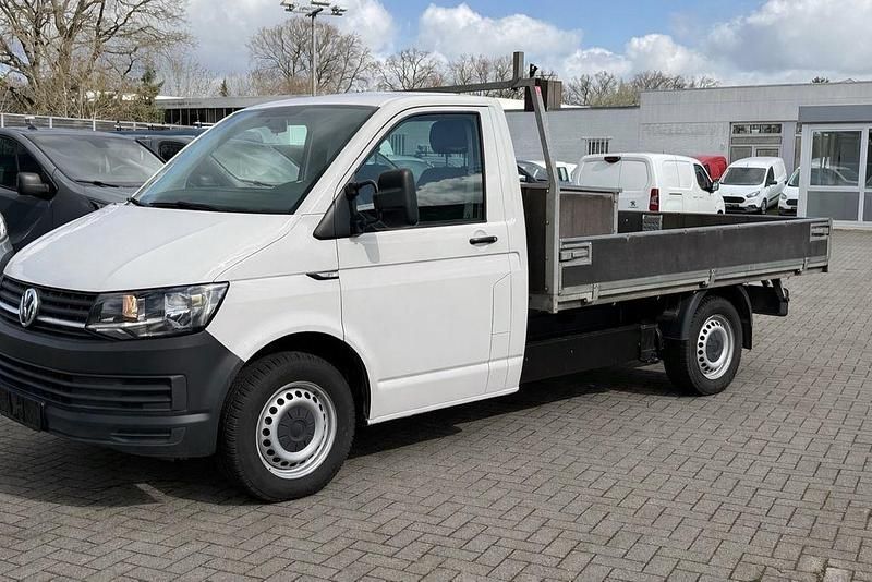 Gebraucht VW Transporter 102 PS (75 kW) 2018 Weiß Van