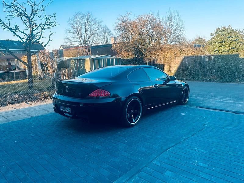 Schwarz Gebraucht 2004 BMW 645 M Sport Coupé | 13.990 € (Teuer) - Bild 1/4