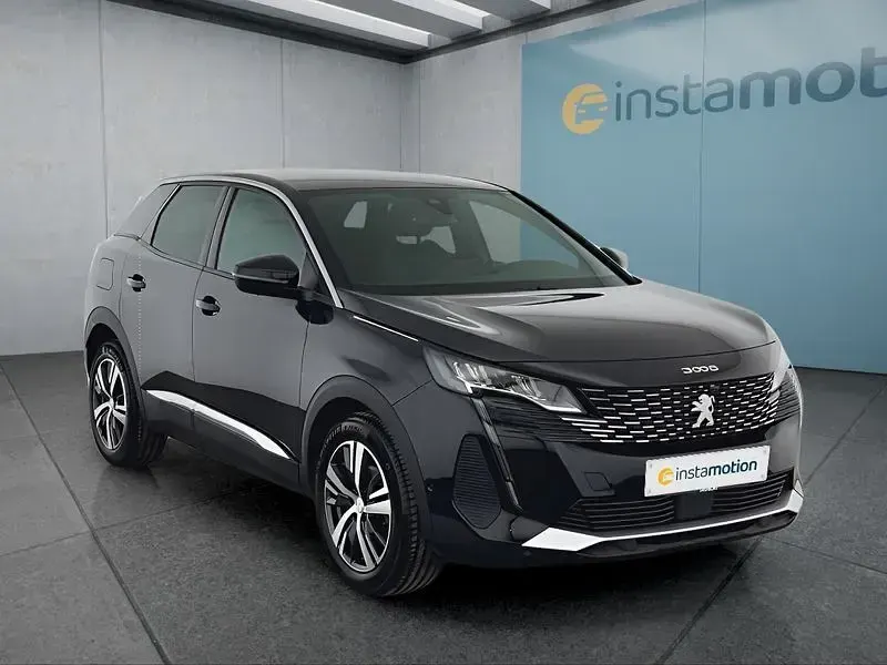 Gebraucht Peugeot 3008 Allure 131 PS (96 kW) 2024 Schwarz SUV