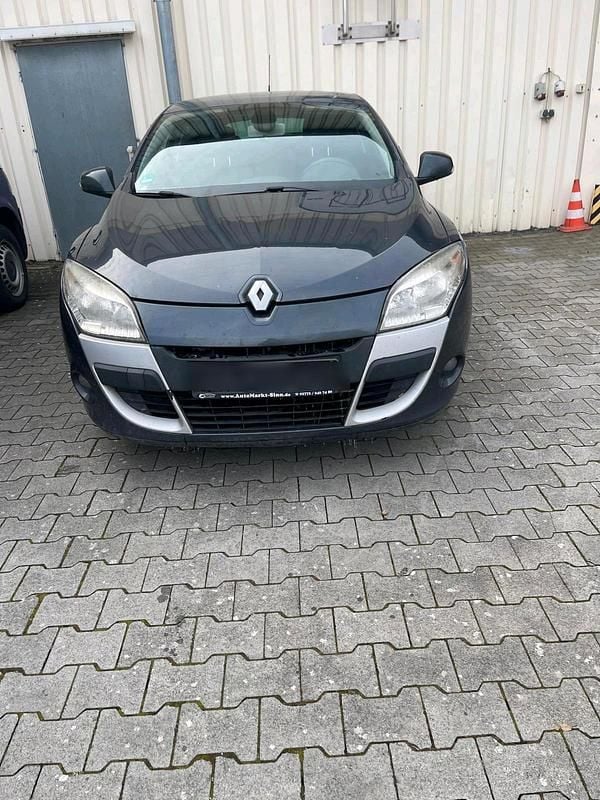 Schwarz Gebraucht 2009 Renault Mégane Coupé Coupé | 1.600 € (Guter Preis) - Bild 1/4