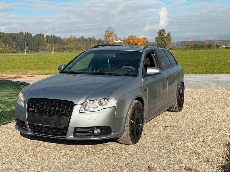 Silber Gebraucht 2006 Audi A4 Kombi | 4.500 € (Superpreis) - Bild 1/4