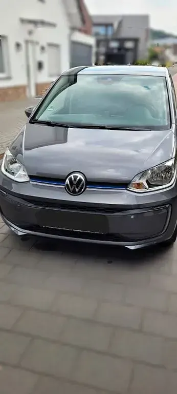 Gebraucht VW e-up! Style 61 kW (83 PS) 2022 Grau Kleinwagen