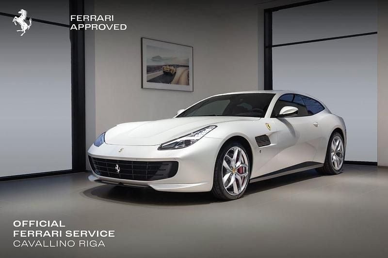 Weiß Gebraucht 2019 Ferrari GTC4Lusso Kombi | 189.000 € (Superpreis) - Bild 1/4