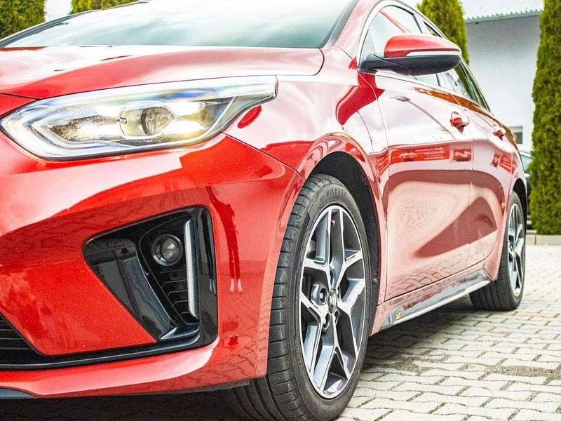 Gebraucht Kia ProCeed GT-Line 140 PS (102 kW) 2019 Rot Kombi