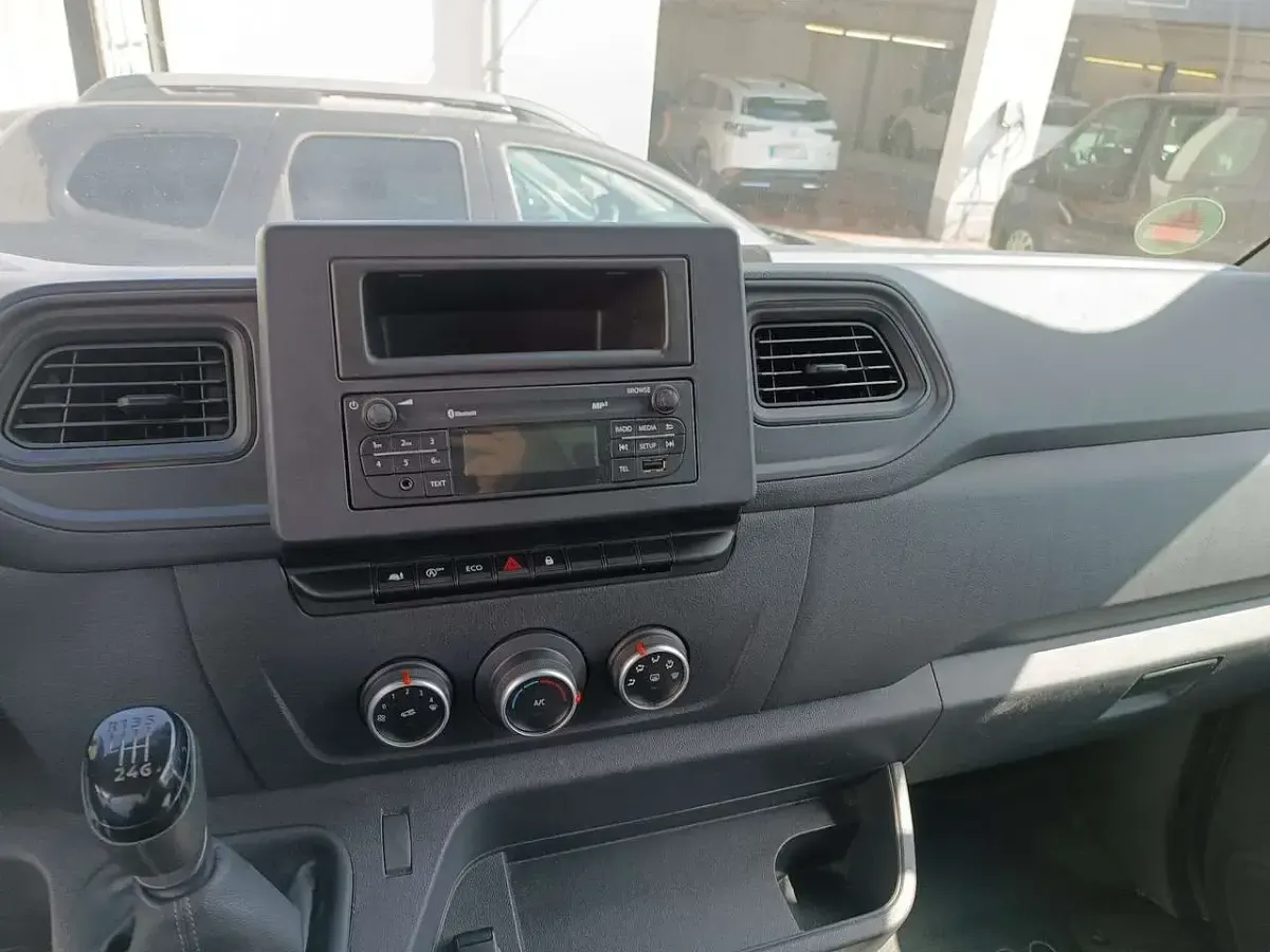 Occasion Renault Master 145 ch (106 kW) 2020 Blanc Monospace