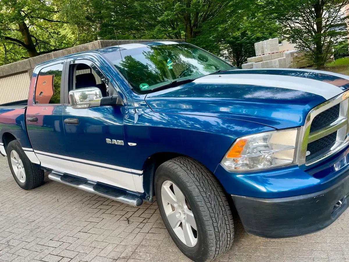 Gebraucht Dodge Ram 314 PS (230 kW) 2010 Blau Pickup