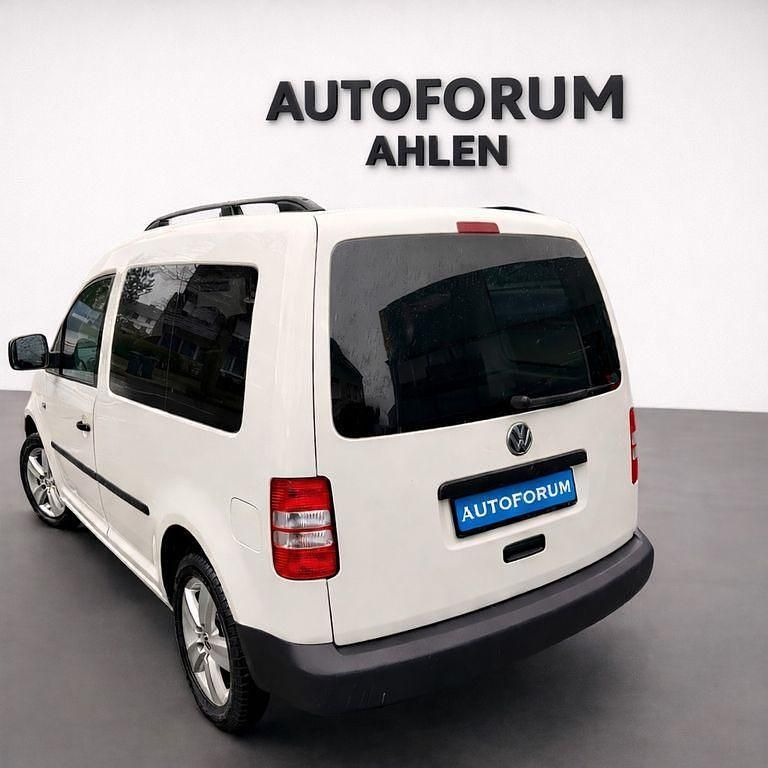 Gebraucht VW Caddy 109 PS (80 kW) 2013 Weiß Van / Kleinbus