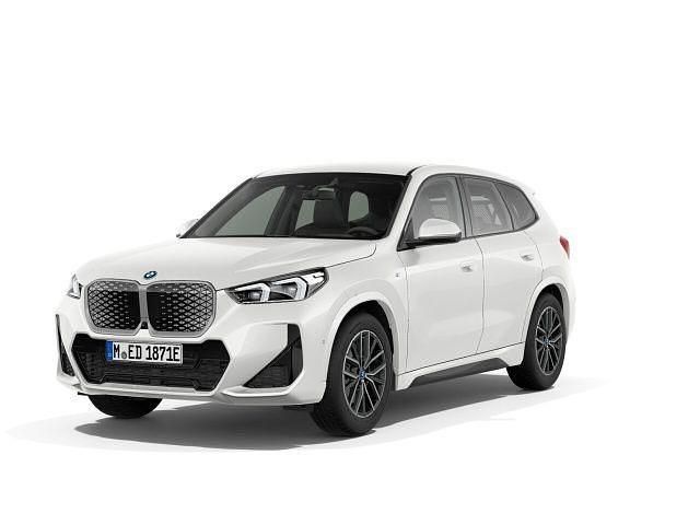 Weiß Gebraucht 2024 BMW iX1 M Sport SUV | 49.630 € (Fairer Preis) - Bild 1/4