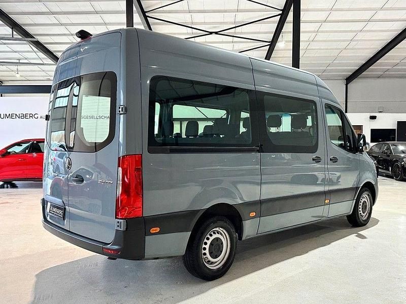 Gebraucht Mercedes Sprinter 143 PS (105 kW) 2020 Grau Van