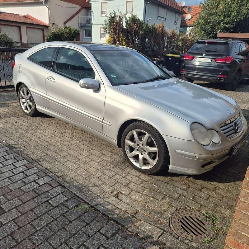 Gebraucht Mercedes 220 184 PS (135 kW) 2002