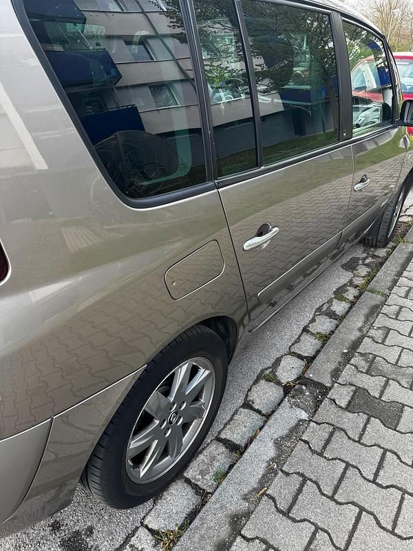 Gebraucht Renault Espace 173 PS (127 kW) 2012 Gold Van / Kleinbus