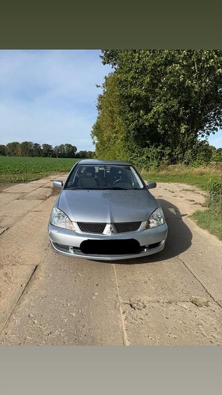 Silber Gebraucht 2005 Mitsubishi Lancer Limousine | 800 € (Guter Preis) - Bild 1/4