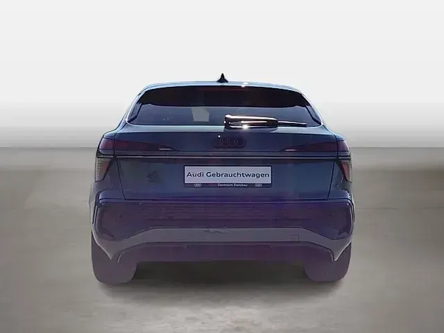 Gebraucht Audi Q3 Sportback S-Line 150 PS (110 kW) 2026 Grün SUV