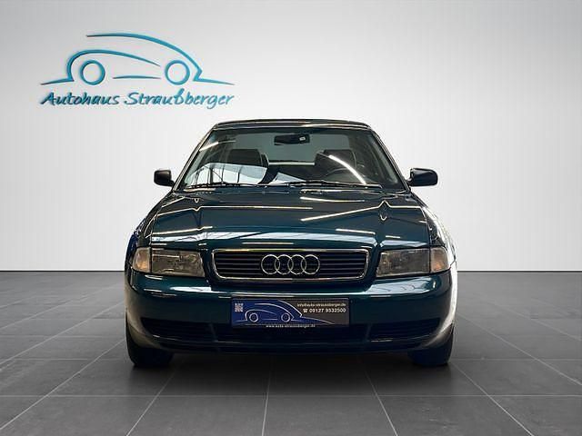 Gebraucht Audi A4 125 PS (91 kW) 1995 Grün Limousine