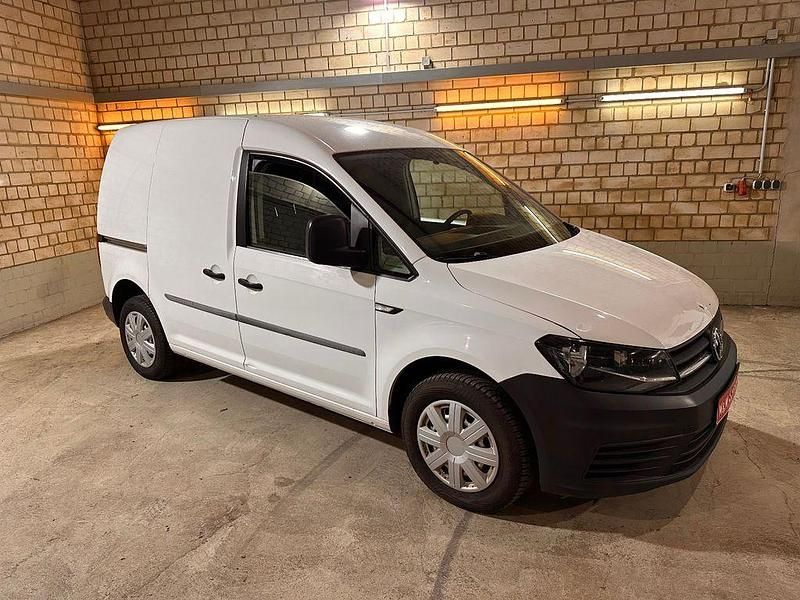Gebraucht VW Caddy 102 PS (75 kW) 2018 Weiß Van / Kleinbus
