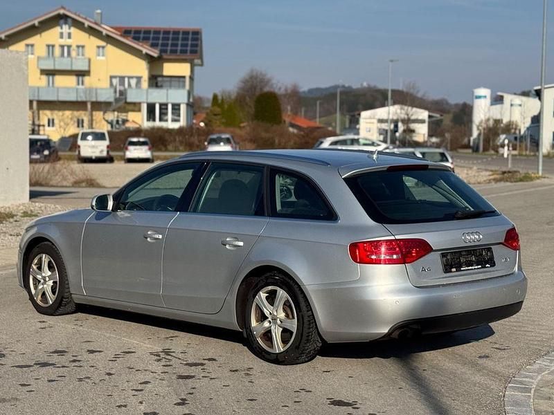 Gebraucht Audi A4 Ambition 120 PS (88 kW) 2010 Silber Kombi