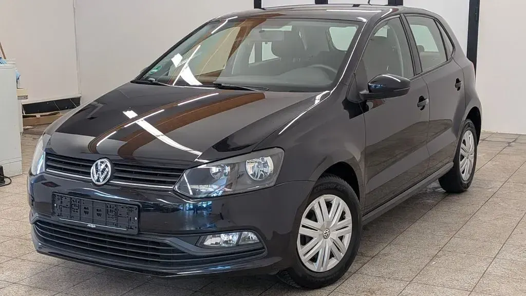 Usata VW Polo Trendline 60 CV (44 kW) 2014 Nero Berlina