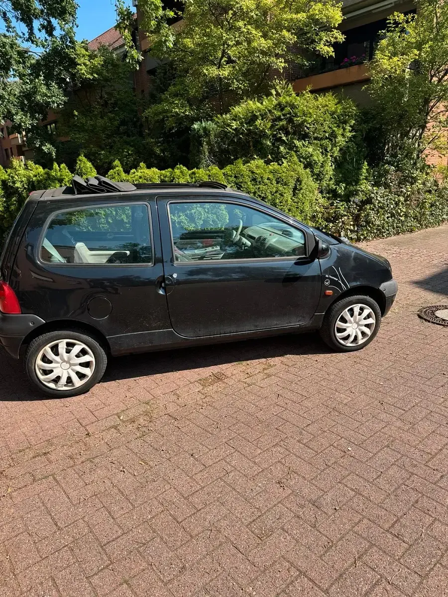 Gebraucht Renault Twingo 58 PS (42 kW) 2001 Schwarz Kleinwagen