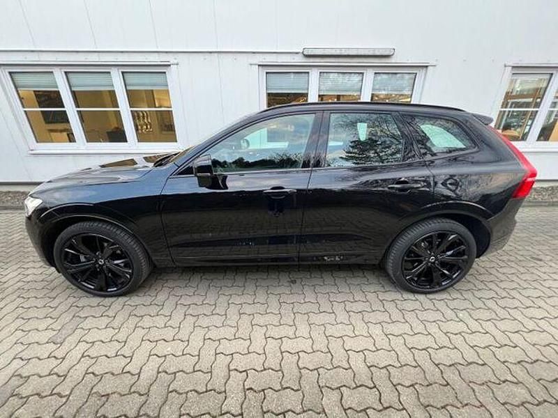 Gebraucht Volvo XC60 Plus 250 PS (183 kW) 2025 Onyx black metallic (metallic) SUV
