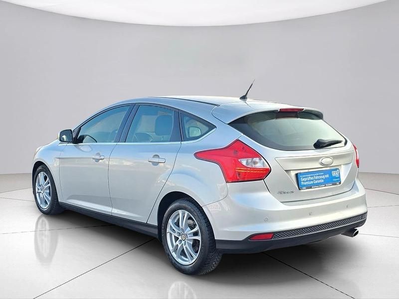 Gebraucht Ford Focus Titanium 150 PS (110 kW) 2011 Silber Kleinwagen