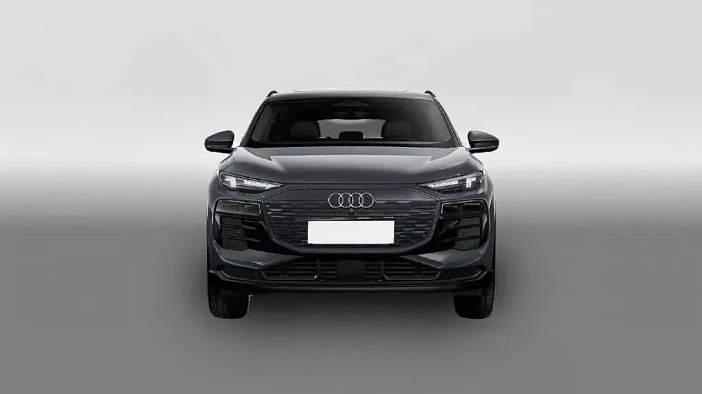 Usata Audi A6 e-tron 185 kW (252 CV) 2025 Grigio Berlina