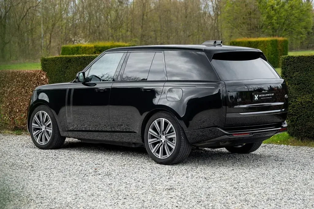 Gebraucht Land Rover Range Rover HSE 510 PS (375 kW) 2023 Schwarz SUV