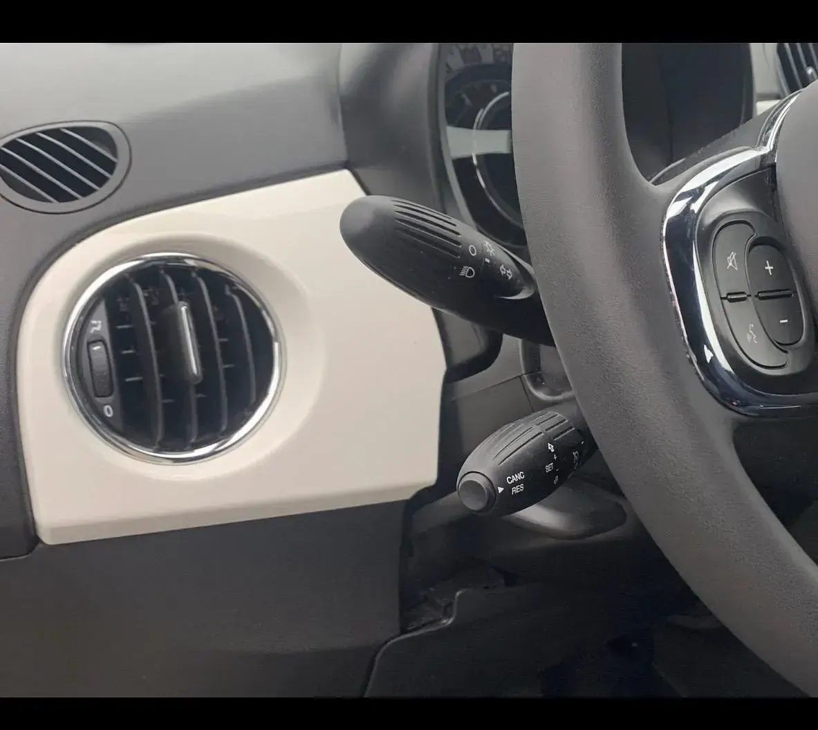 Gebraucht Fiat 500 52 PS (38 kW) 2023 Weiß Limousine