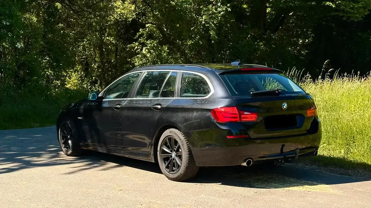 Gebraucht BMW 535 Sport Line 313 PS (230 kW) 2012 Schwarz Kombi