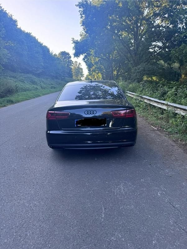 Schwarz Gebraucht 2016 Audi A6 Limousine | 16.600 € (Guter Preis) - Bild 1/4