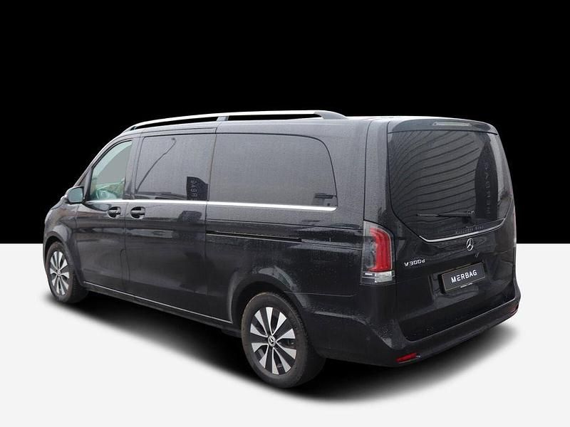 Gebraucht Mercedes V300 Avantgarde 237 PS (174 kW) 2024 Schwarz Van / Kleinbus