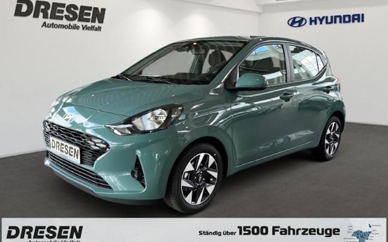 Gruen Neu 2025 Hyundai i10 Trend Kleinwagen | 17.790 € (Fairer Preis) - Bild 1/4