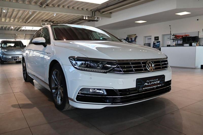 Gebraucht VW Passat Highline 239 PS (175 kW) 2015 Weiß Limousine