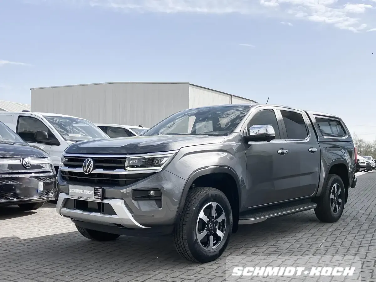 Gebraucht VW Amarok Style 241 PS (177 kW) 2024 Dark grey (grau) Pickup