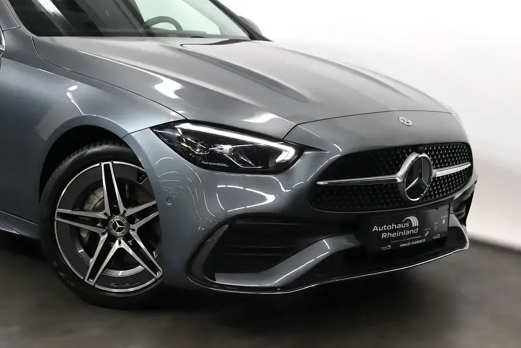 Gebraucht Mercedes C200 AMG 204 PS (150 kW) 2022 Grau Limousine
