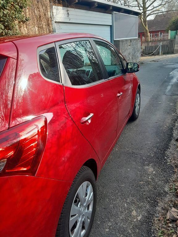 Gebraucht Hyundai ix20 Edition 116 PS (85 kW) 2013 Rot Kleinwagen