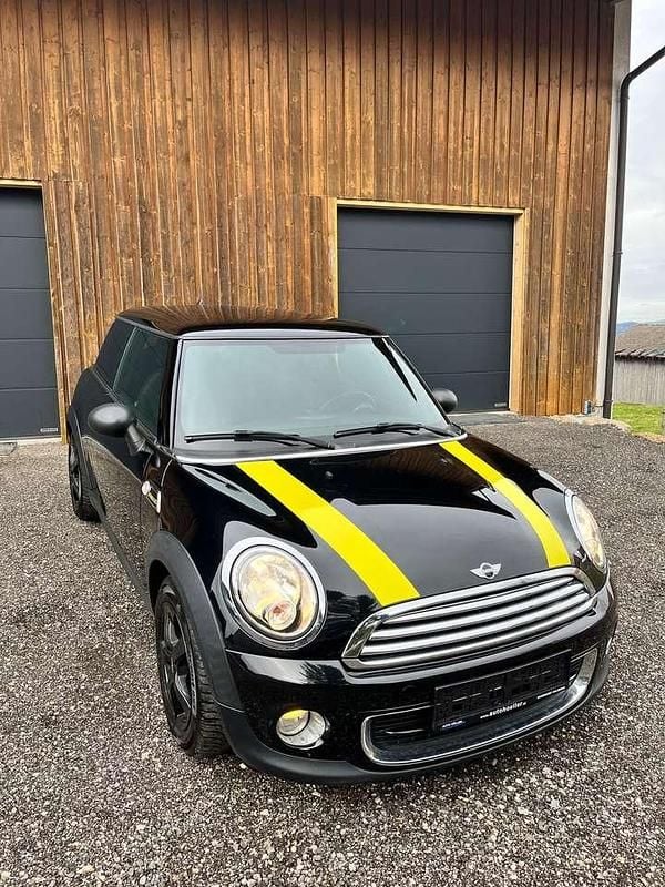 Schwarz Gebraucht 2014 Mini ONE Brick Lane Kleinwagen | 7.399 € (Fairer Preis) - Bild 1/4