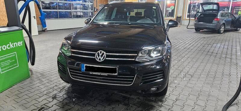 Schwarz Gebraucht 2014 VW Touareg SUV | 12.500 € (Superpreis) - Bild 1/4