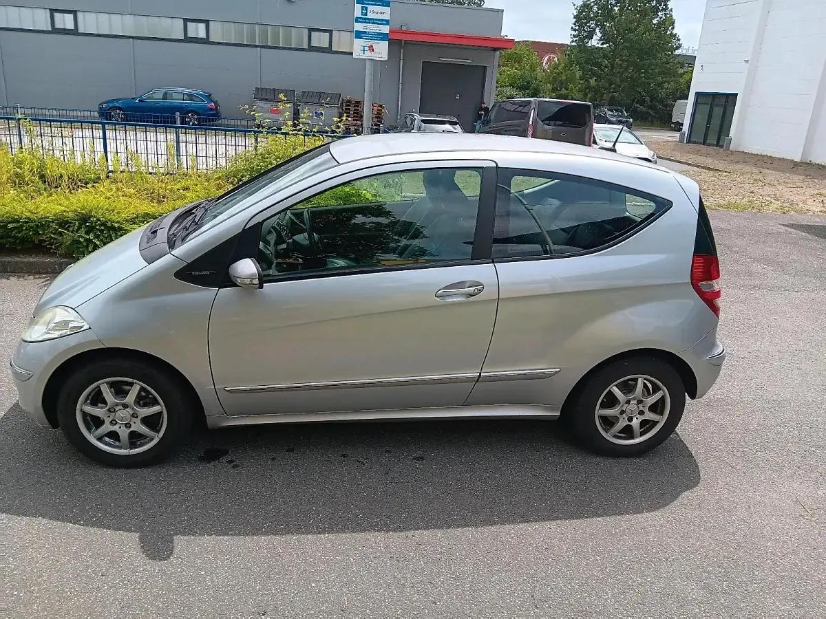 Gebraucht Mercedes A170 115 PS (84 kW) 2005 Silber Coupé