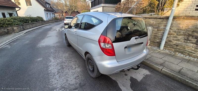 Silber Gebraucht 2009 Mercedes A160 Kleinwagen | 2.500 € (Guter Preis) - Bild 1/4